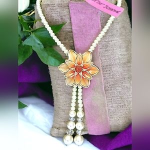 Gold-plated Orange Flower Pearl necklace BOGO
